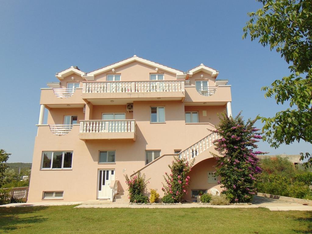 Pansion Kardum Bed & Breakfast Bibinje Luaran gambar